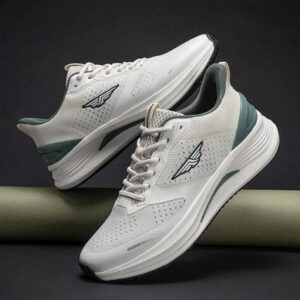 RedTape Premium Lifestyle Sneaker